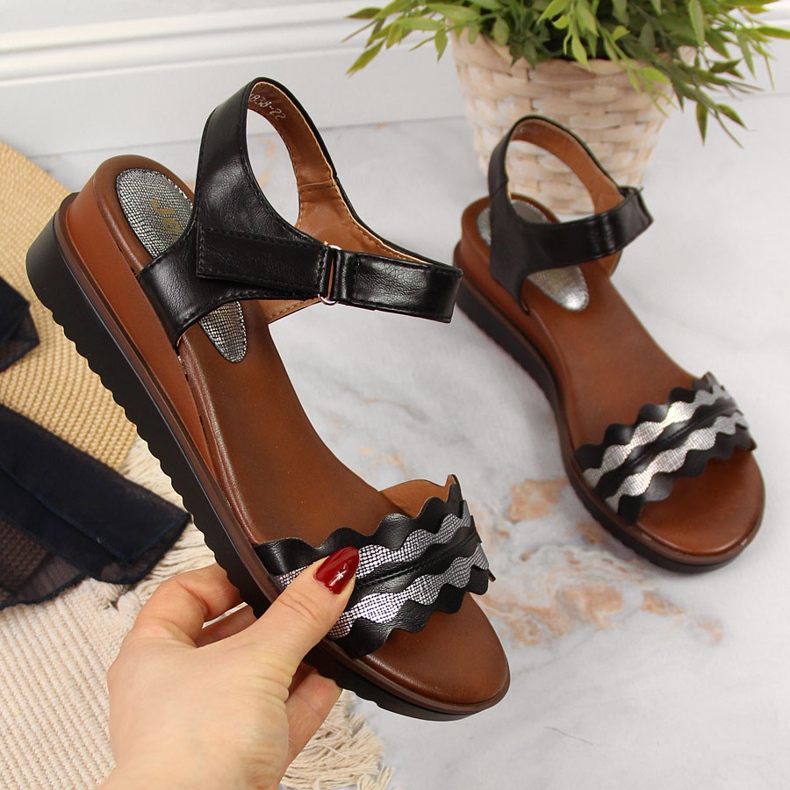 Sandálias de cunha pretas de mulher Jezzi preto 1