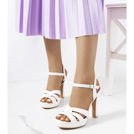 Sandália branca de salto alto Argoon branco 1