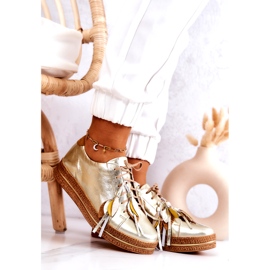 Sapatos de couro dourado Maciejka 04550-25 1