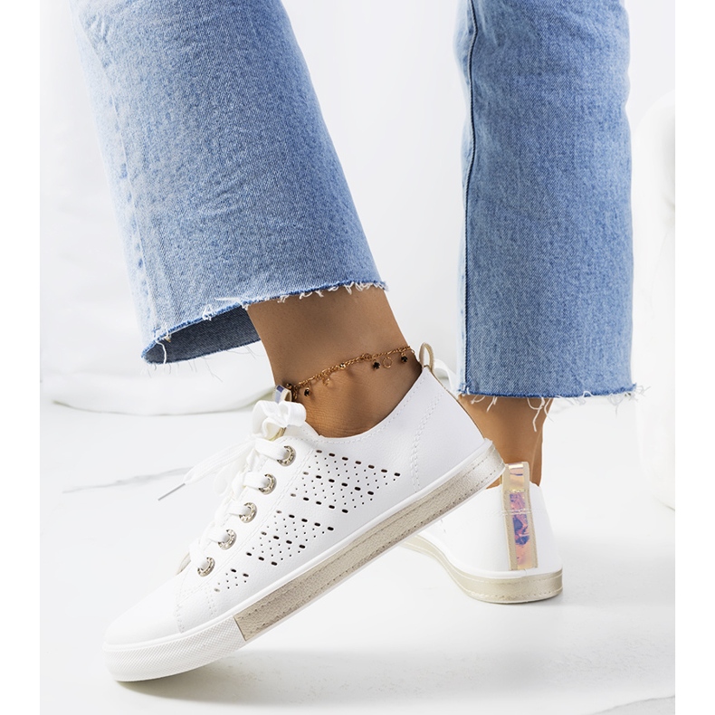 Tênis feminino Impi branco e dourado 1