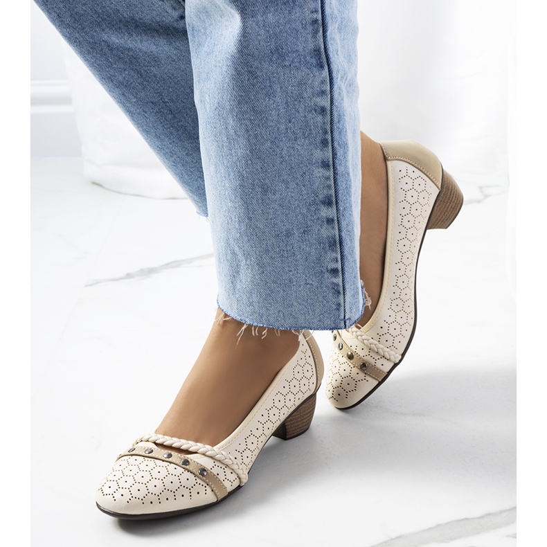 Bombas a céu aberto bege Hernandez 1