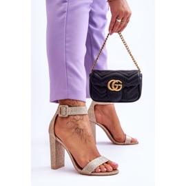 NFR Sandálias femininas de salto alto com glitter dourado Joalice 2