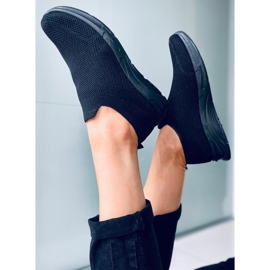 Tênis esportivo Bloom Black com meia preto 1