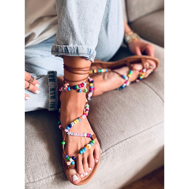 Mulheres romanas com contas Megh Camel marrom 1