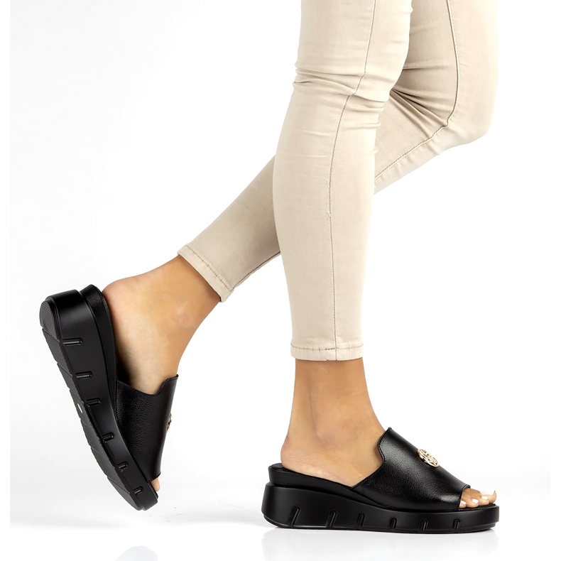 Chinelos de couro Filippo DK3596 / 22 Bk preto 5