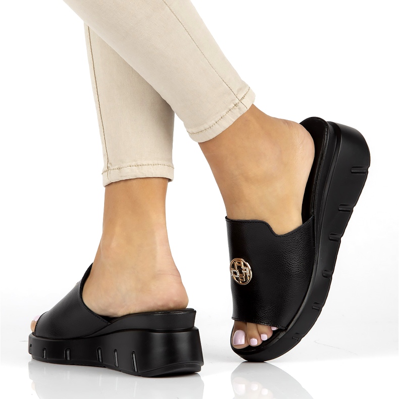 Chinelos de couro Filippo DK3596 / 22 Bk preto 6