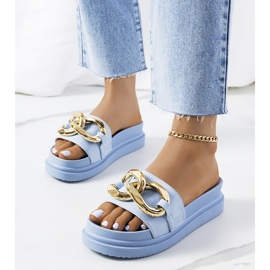 Chinelos azuis na plataforma Berloz azul 1 Chinelos azuis na plataforma Berloz azul 1