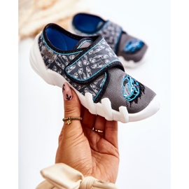 BEFADO S.A. Chinelos Befado Velcro Car 273X339 Cinza-Azul 1