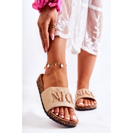 PE1 Chinelos Clássicos de Camurça com Miçangas Bege Vayana 1