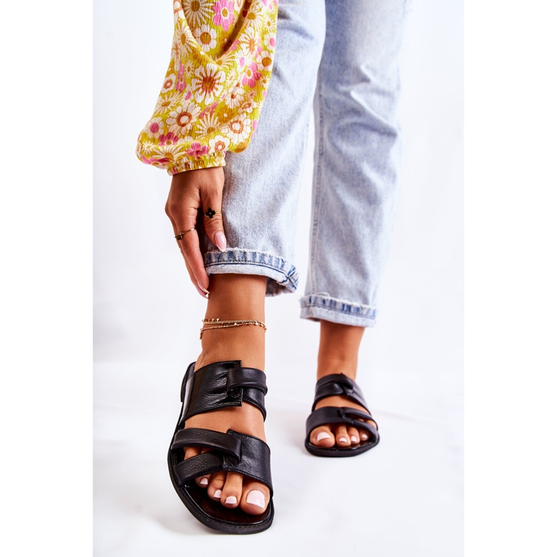 Chinelos femininos de couro confortáveis ​​Maciejka 05549-01 preto 2