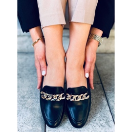Mocassim Addison Black com corrente preto 2