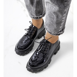 Tênis feminino lacado preto Donker 1