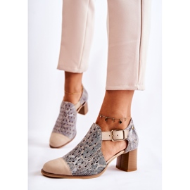 Botins femininos de couro vazado Maciejka 04962-04 bege 1