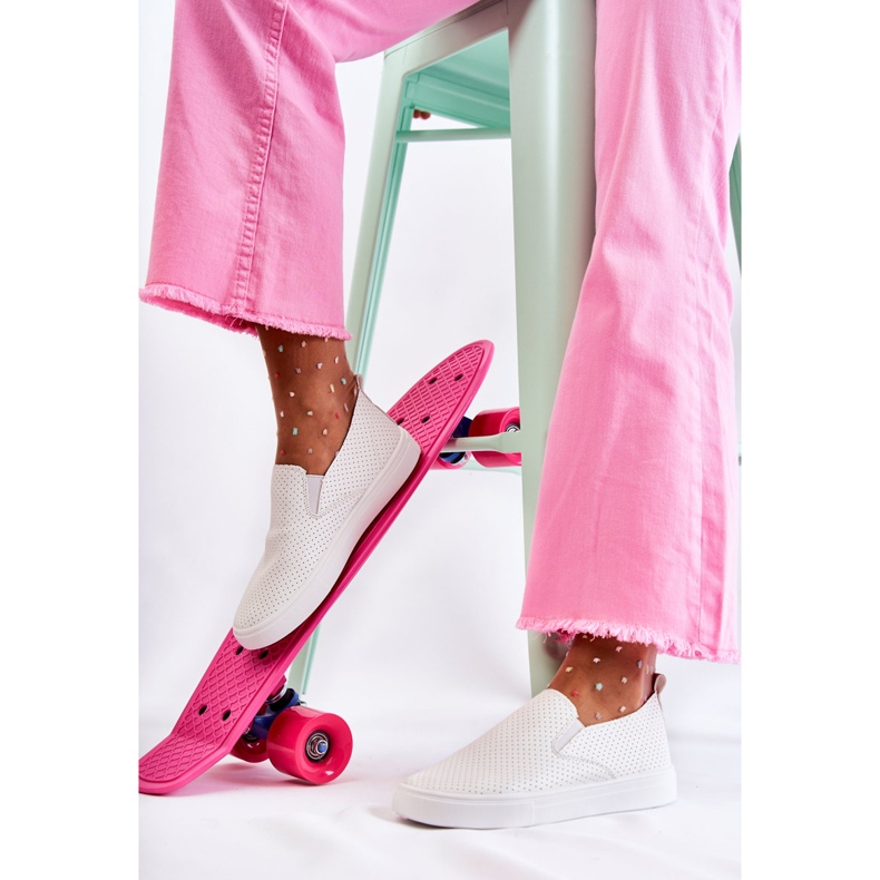 FK2 Sapatos brancos femininos Viviana slip on 1