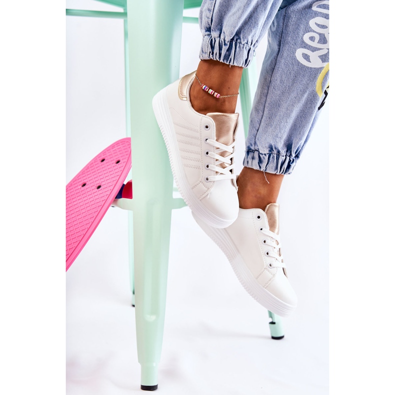 FK2 Tênis esportivo branco feminino Samanta dourado 1