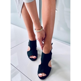 Stacy Sandália de salto alto vazada preta preto 2