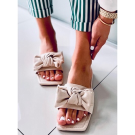 Chinelos de sola quadrada bege Nisha 1