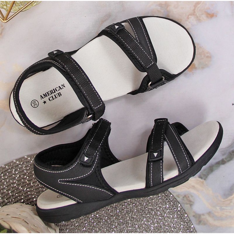 Sandálias esportivas pretas de velcro no American Club preto 2