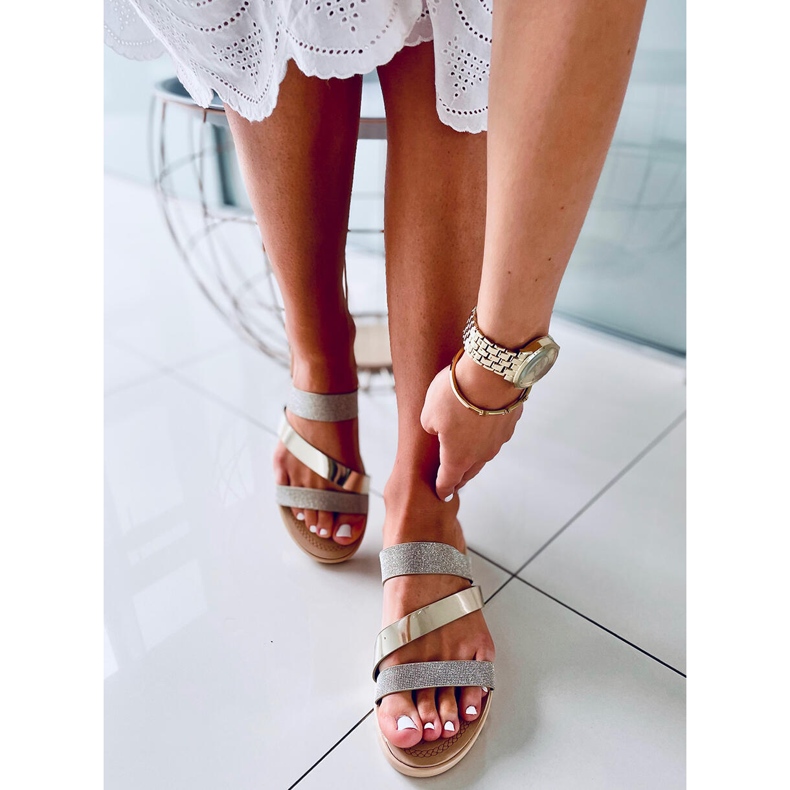 Chinelos femininos Diarra Oro dourado 1