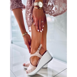 Sandália de cunha Patty Nude bege rosa 1