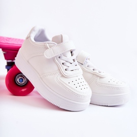Tênis esportivo infantil com velcro branco Elike 1