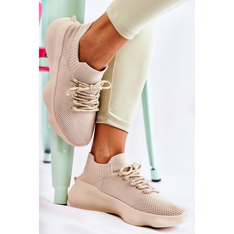 Tênis esportivo feminino Dalmiro Slip-on bege claro 2