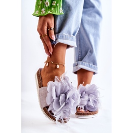 PS1 Chinelos femininos de camurça com flores decorativas cinza alimos 1 PS1 Chinelos femininos de camurça com flores decorativas cinza alimos 1
