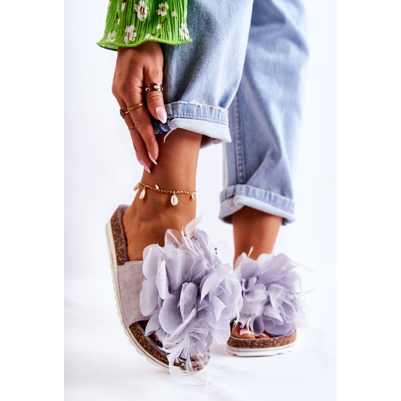 PS1 Chinelos femininos de camurça com flores decorativas cinza alimos 1 PS1 Chinelos femininos de camurça com flores decorativas cinza alimos 1