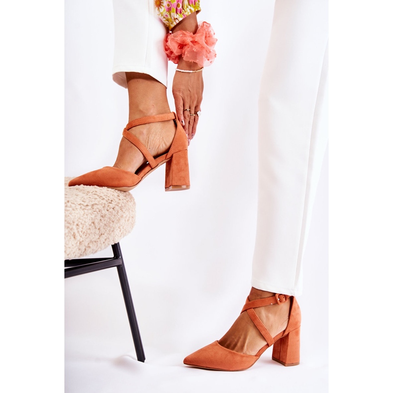 FB1 Sandálias da moda em uma barra de laranja Sinari 2