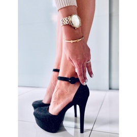 Bombas na plataforma Brooke Black preto 1