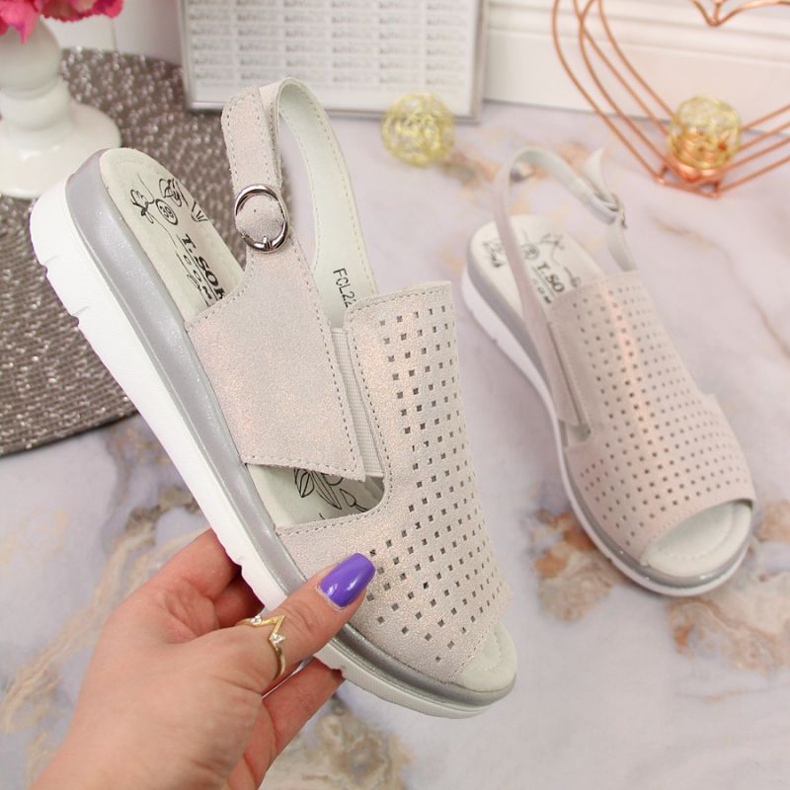 Sandálias de cunha T.Sokolski W SCA169 bege-prata 1