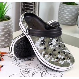 Chinelos de espuma cáqui American Club W AM445B preto 1