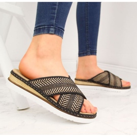 Chinelos de cunha Rieker W R459 pretos 2