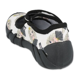 Sapatos rápidos de princesa Befado 109P228 preto cru 2