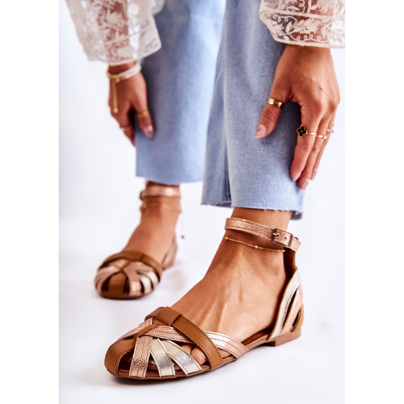 Sandálias Femininas de Couro Maciejka 01924-32 Marrom Dourado castanho 2