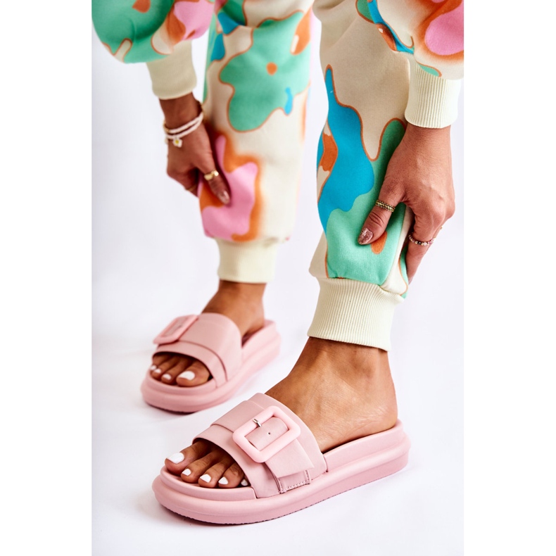 Chinelos femininos com fivela rosa Devia 2