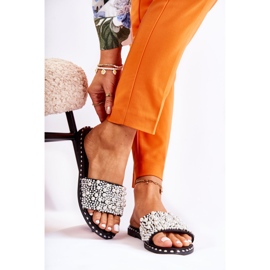 PG2 Chinelos femininos com pérolas pretas Vamero preto 2