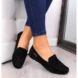 Mocassim feminino de couro preto Vinceza 1