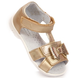 Sandálias de menina com velcro dourado Kornecki 6309 1