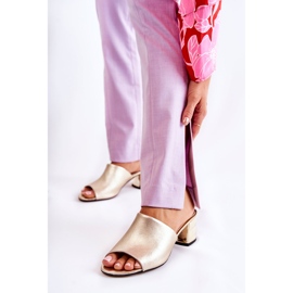 PA2 Chinelos femininos de couro com salto alto Golden Perry dourado 1