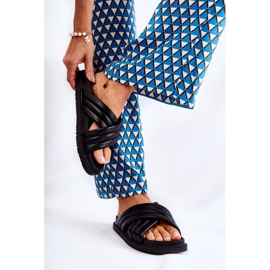 PJ1 Chinelos femininos clássicos de couro preto Daron 2