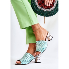 Chinelos femininos de couro crocodilo no calcanhar verde claro Perry 2