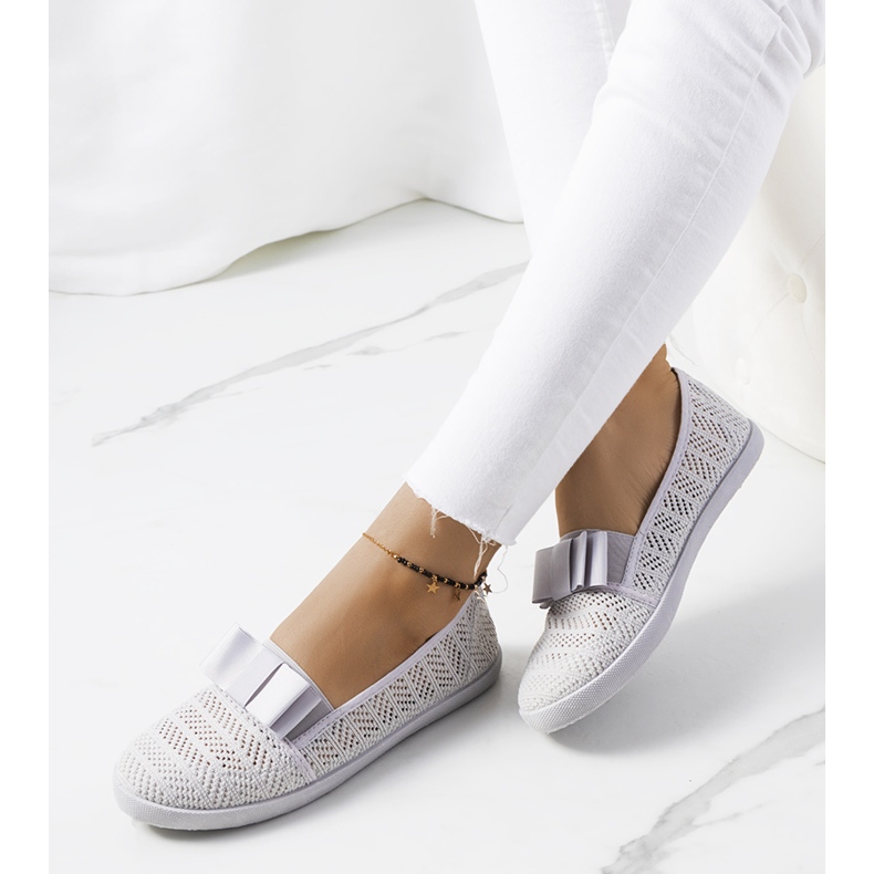 Tênis Zorda cinza vazado 2