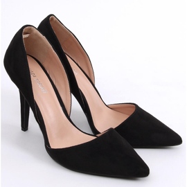 Bombas em um salto agulha Carrie Black preto 2