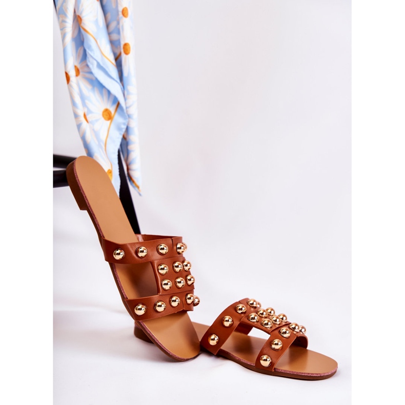 PG1 Chinelos femininos clássicos com ornamentos Brown Scotlyn marrom 1