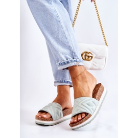 PG1 Chinelos de camurça femininos em uma enorme plataforma verde Heritta 2