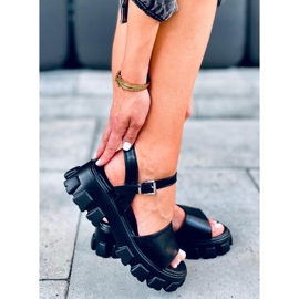 Sandálias com sola grossa de Saint Black preto 2