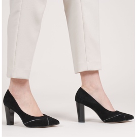 Marco Shoes Sapatilhas de camurça preta com um padrão preto 1