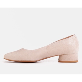 Marco Shoes Bailarinas bege com enfeites de flores 1 Marco Shoes Bailarinas bege com enfeites de flores 1