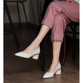 Marco Shoes Bombas em couro cinza metalizado com saltos dourados 1